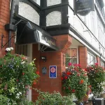 St. Raphael 4* York