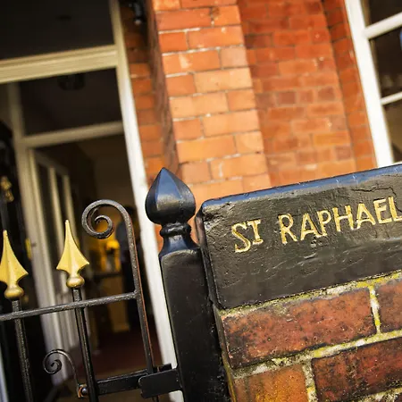 St. Raphael Bed & Breakfast