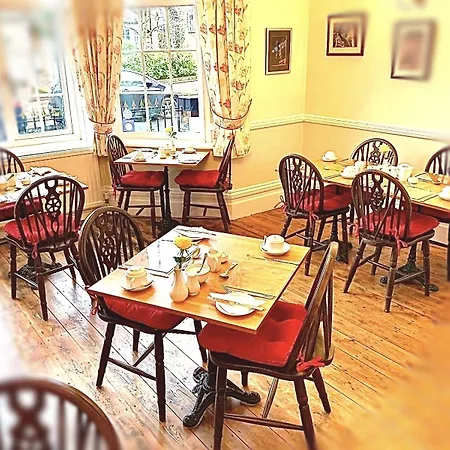 St. Raphael Bed & Breakfast 4*