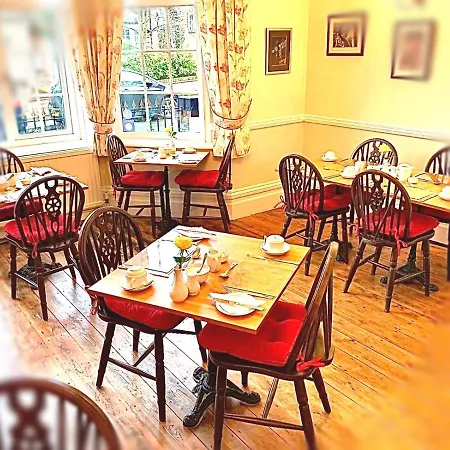 Bed & Breakfast St. Raphael Guest House 4*