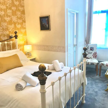St. Raphael Guest House Bed & Breakfast