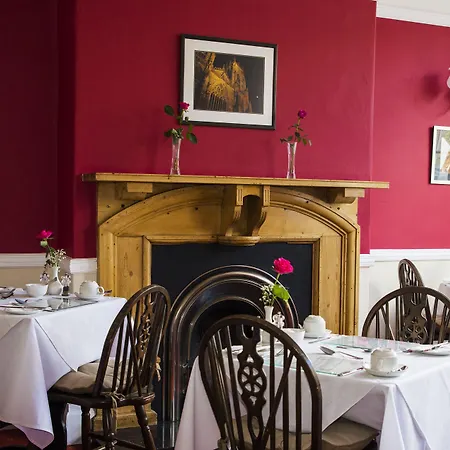 St. Raphael Alojamento de Acomodação e Pequeno-almoço 4*